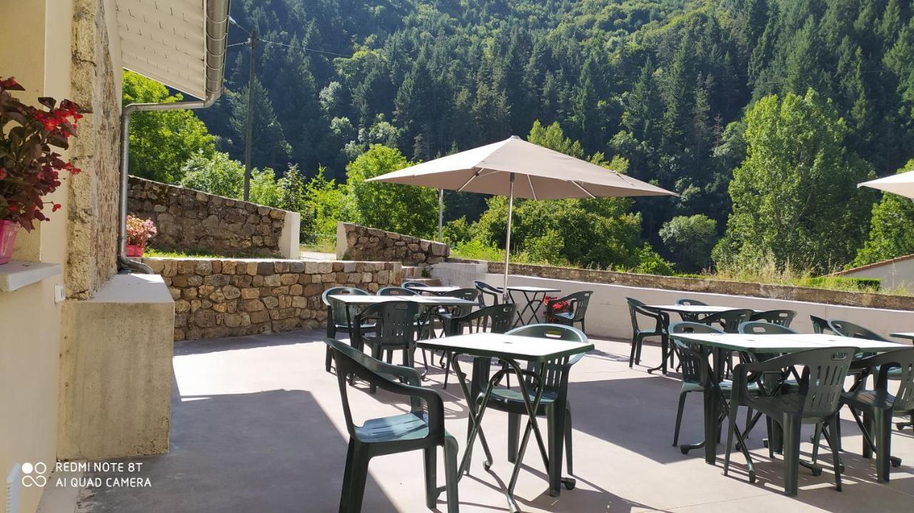 Le Payanke Ardechois Hotel Saint-Martin-de-Valamas Exterior photo